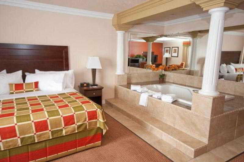Village Hotel Wirral Bromborough Esterno foto