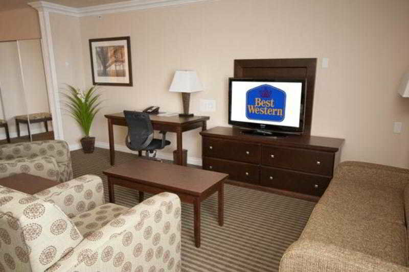 Village Hotel Wirral Bromborough Esterno foto